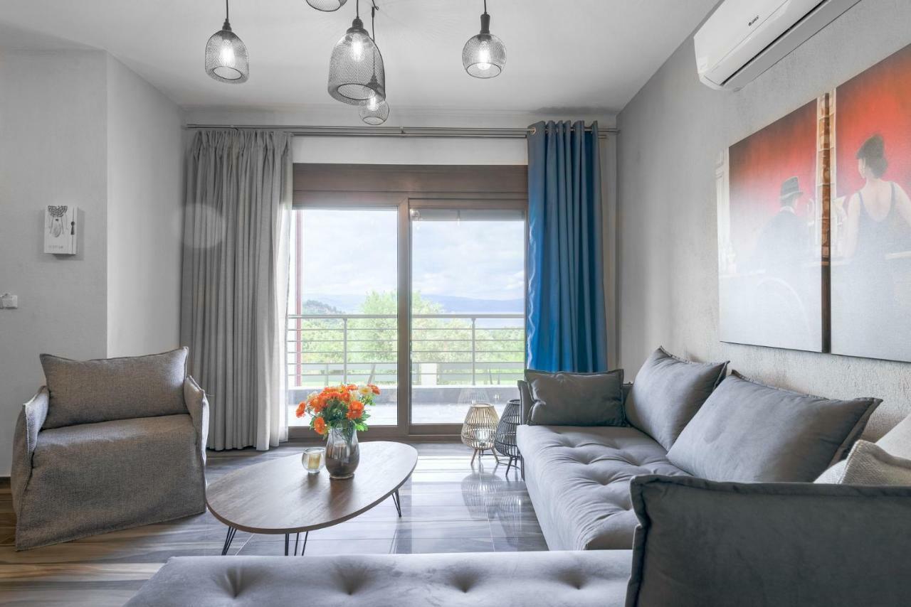 Athina Luxury Apartments Ayios Nikolaos Bagian luar foto