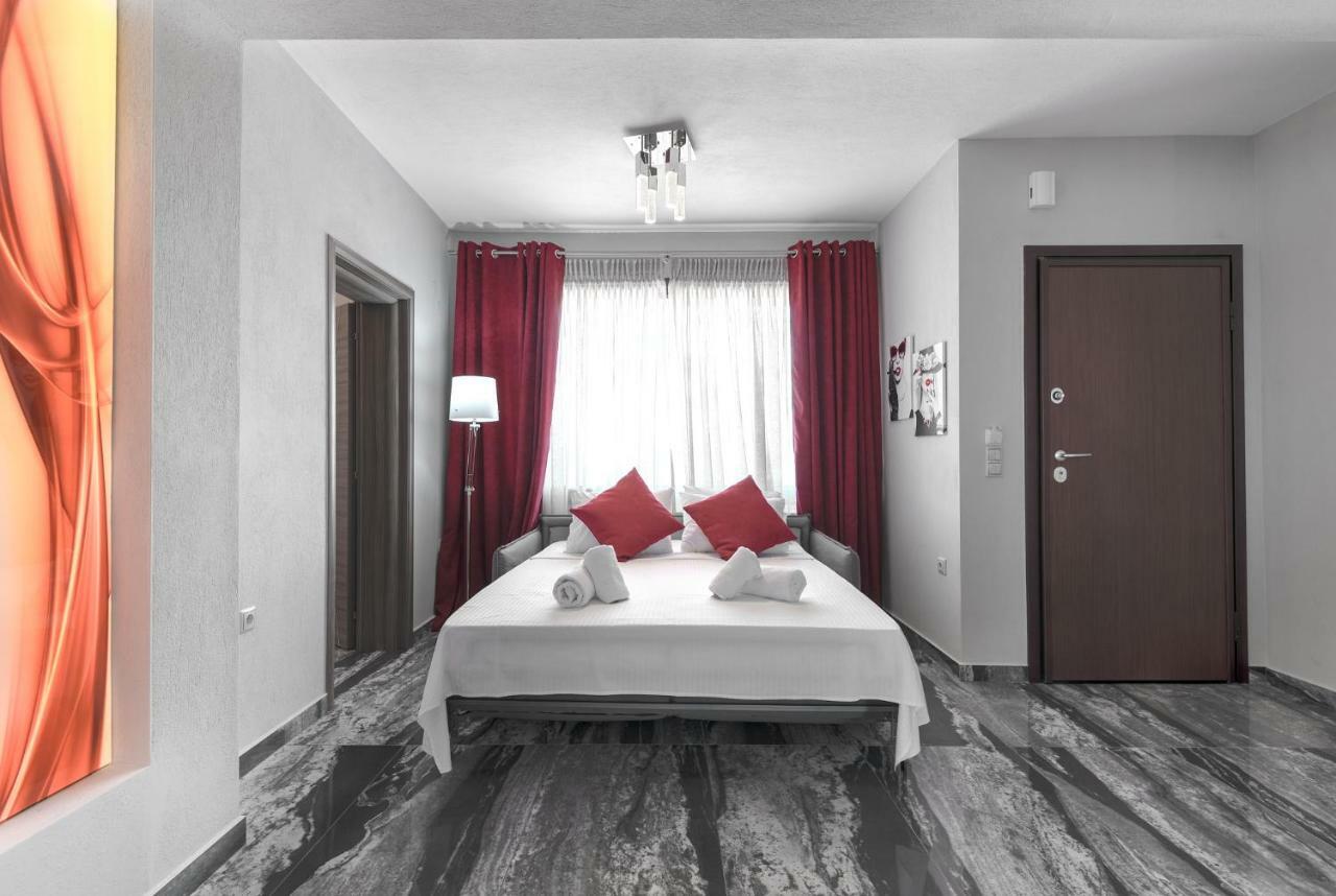 Athina Luxury Apartments Ayios Nikolaos Bagian luar foto