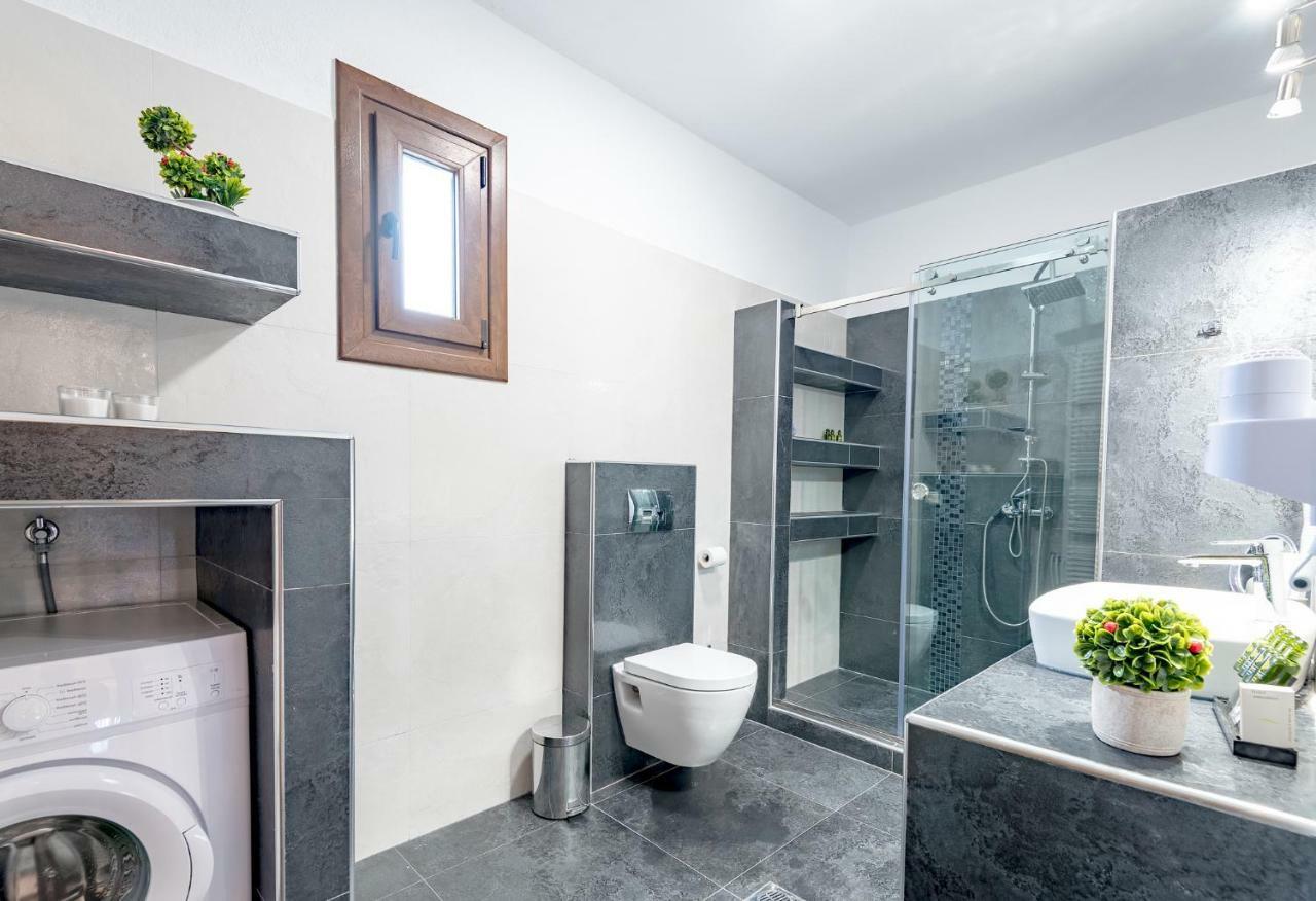 Athina Luxury Apartments Ayios Nikolaos Bagian luar foto