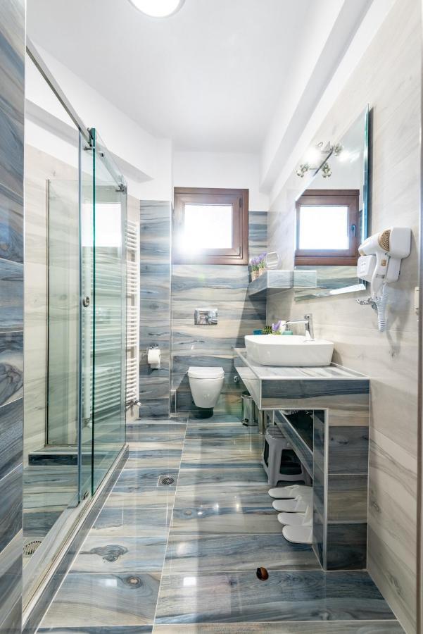 Athina Luxury Apartments Ayios Nikolaos Bagian luar foto